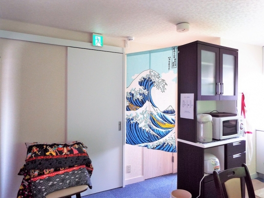 キッチン - 5LDKの一部屋で静かで安全ですごし易い場所です。浅草まで徒歩8分} - ルームシェアルームメイト
