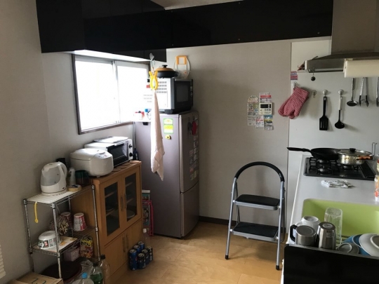 キッチン - Furnished room with electric appliances ¥35,000/per month} - ルームシェアルームメイト