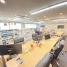 目黒区南アドレス　洗足駅4分　150平米の広々綺麗なオフィス 机 の画像