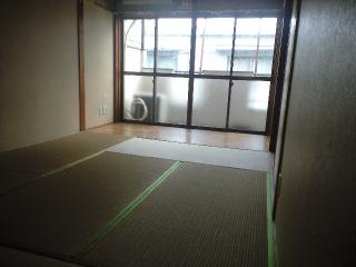 名古屋駅徒歩７～８分　rc造の３階建て6ldk！男女問わず２名まで募集！（最後までよくご覧になってください） 個室 の画像