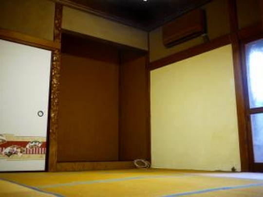 個室 - ◆隠れ家和風シェアハウスがオープン◆北池袋駅から徒歩5分・埼京線の板橋駅も10分、池袋も徒歩圏内！} - ルームシェアルームメイト