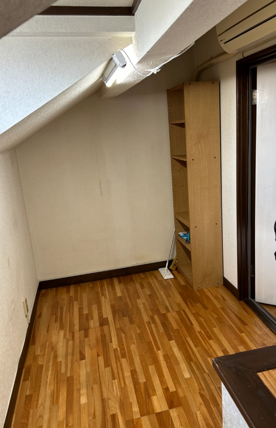 個室 - 3.5畳洋室家賃29800円一人募集中、品川、横浜、羽田空港便利な立地です、} - ルームシェアルームメイト