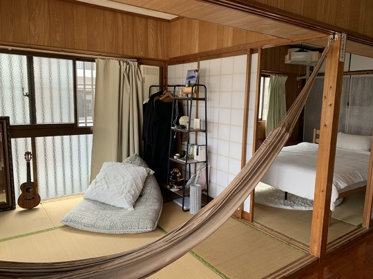 間取り図 - 【人気の北谷町砂辺】宮城海岸まで歩いて10分（車で3分）のエリアです} - ルームシェアルームメイト