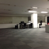 【ネット完備のフリースペース活用方法を模索中〜大阪 本町】30坪ほどの事務所です。間貸し、短期や一時利用もOK。 その他 の画像