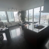 高級タワマンに住んでみたい方、女性限定で1部屋貸します。 リビング の画像